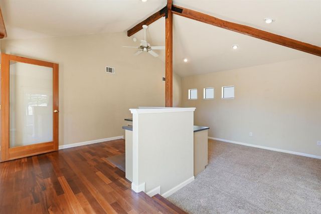 16930 Mountain View Dr, Applegate, CA 95703