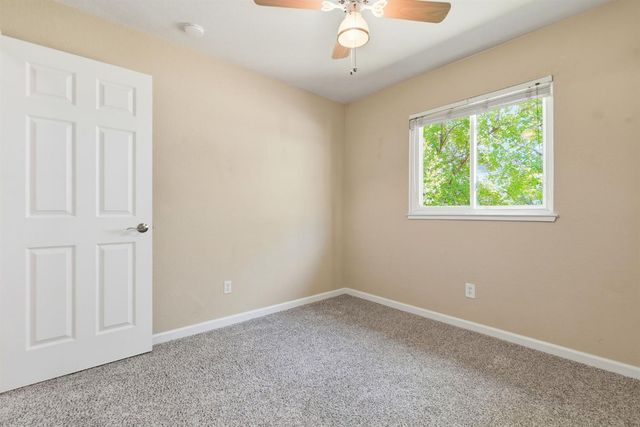 16930 Mountain View Dr, Applegate, CA 95703