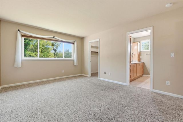 16930 Mountain View Dr, Applegate, CA 95703