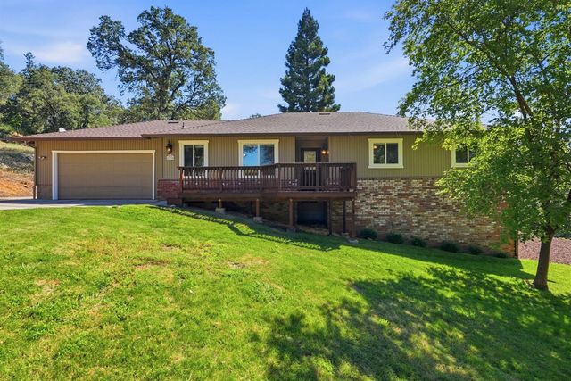 16930 Mountain View Dr, Applegate, CA 95703