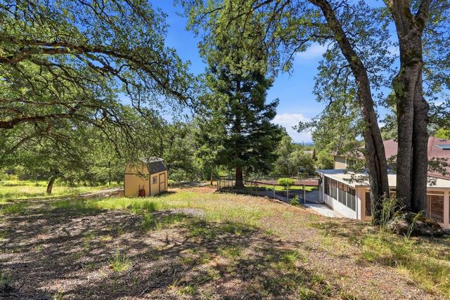 16930 Mountain View Dr, Applegate, CA 95703