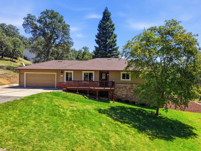 16930 Mountain View Dr, Applegate, CA 95703