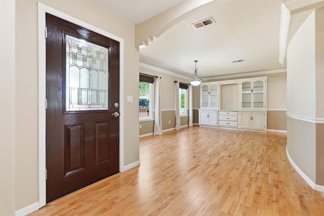 16930 Mountain View Dr, Applegate, CA 95703