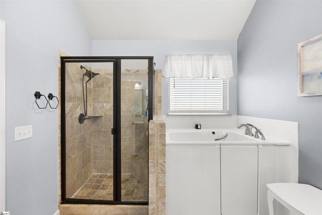 105 Verdana Court, Simpsonville, SC 29680