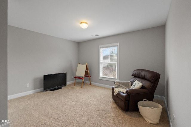 130 Ambergate Drive, Youngsville, NC 27596