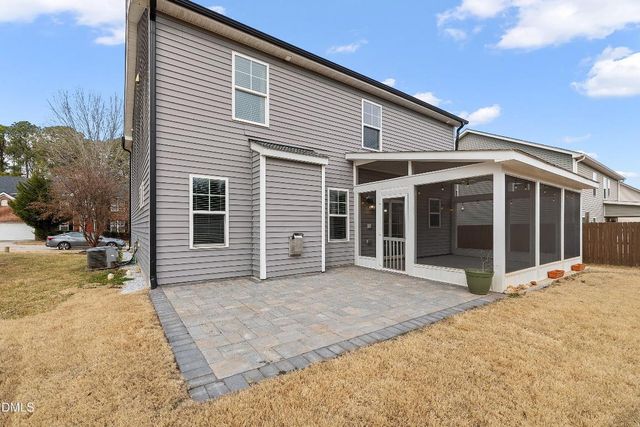 130 Ambergate Drive, Youngsville, NC 27596