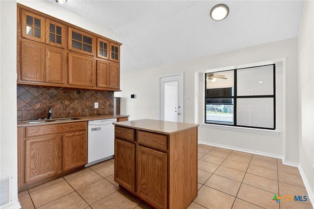 1060 Lindsey Circle, Belton, TX 76513