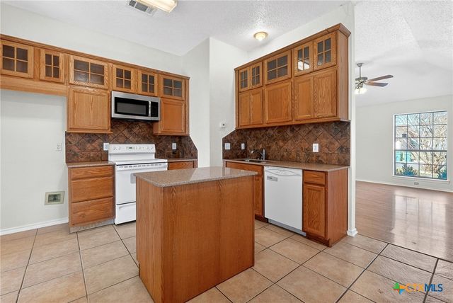 1060 Lindsey Circle, Belton, TX 76513