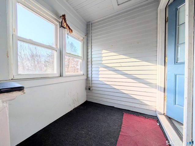 905 Cooke Street, Waterbury, CT 06704