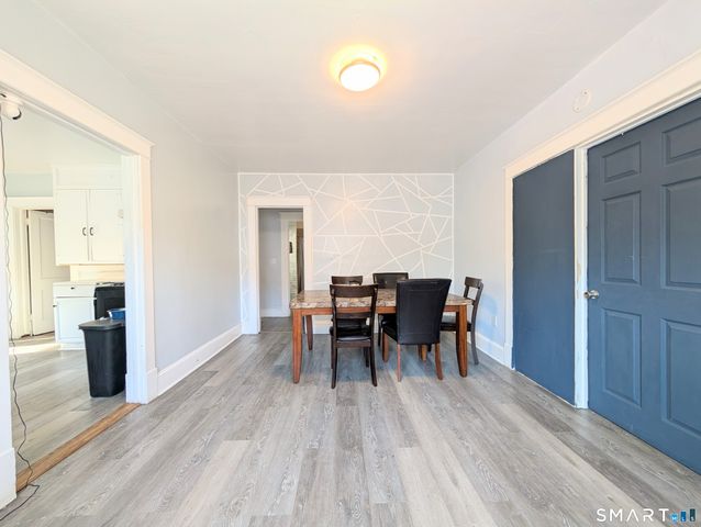 905 Cooke Street, Waterbury, CT 06704