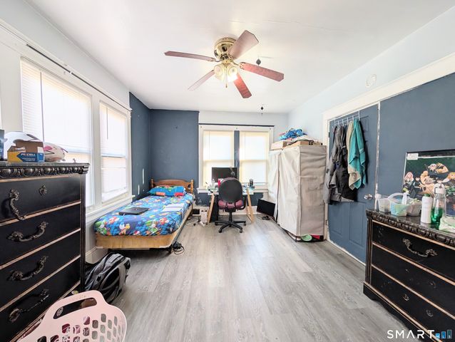 905 Cooke Street, Waterbury, CT 06704