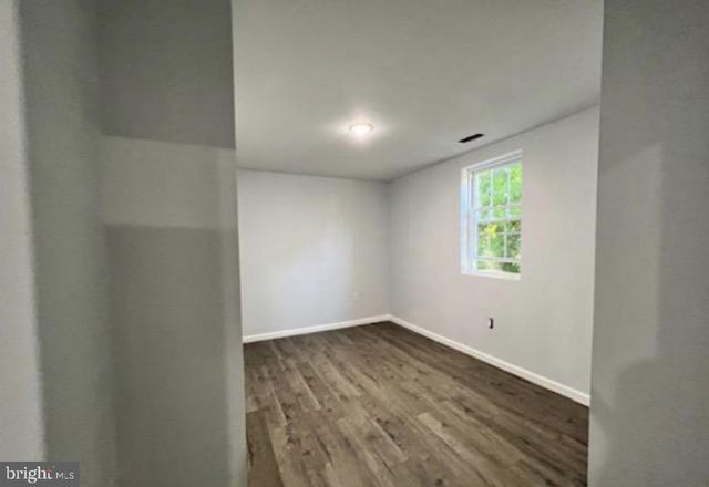 5710 ASHLAND AVE, Philadelphia, PA 19143