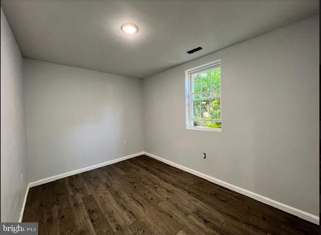5710 ASHLAND AVE, Philadelphia, PA 19143