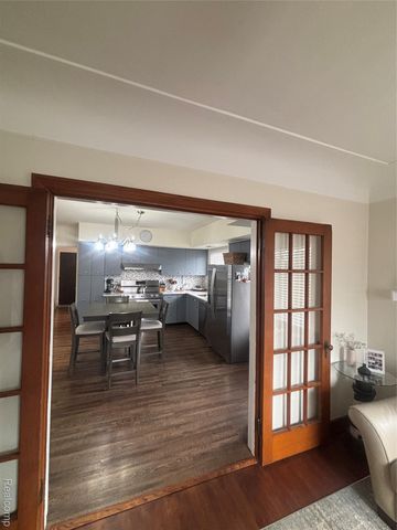 38850 Pardee Street, Harrison Charter Township, MI 48045