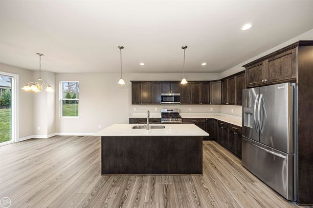 1134 Julian Court, Waterford Twp, MI 48327