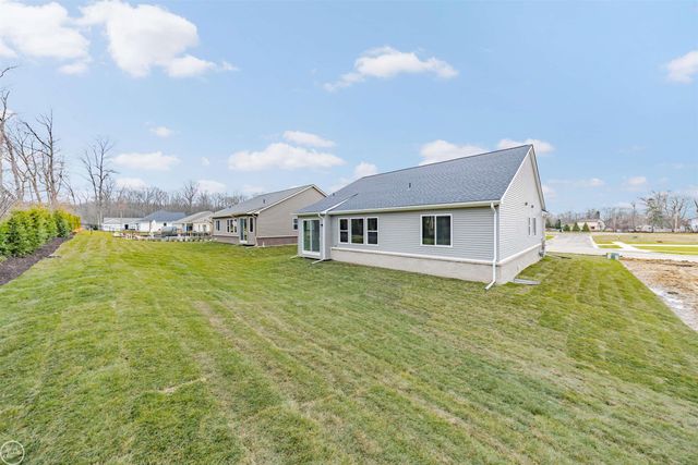 1134 Julian Court, Waterford Twp, MI 48327