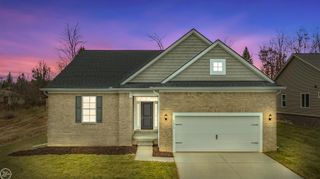 1134 Julian Court, Waterford Twp, MI 48327