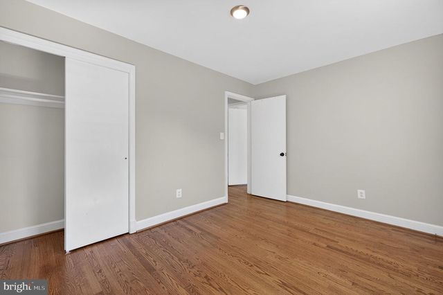 4037 OXFORD ST, Annandale, VA 22003