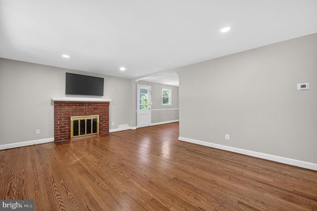 4037 OXFORD ST, Annandale, VA 22003