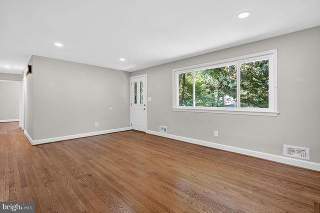 4037 OXFORD ST, Annandale, VA 22003