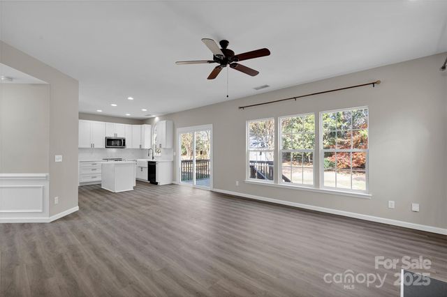 9211 Hickory Tree Lane, Charlotte, NC 28277