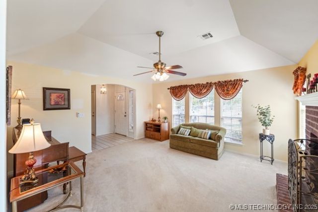 10607 E 115th Street, Bixby, OK 74008