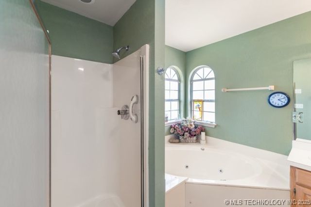 10607 E 115th Street, Bixby, OK 74008