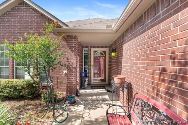 10607 E 115th Street, Bixby, OK 74008