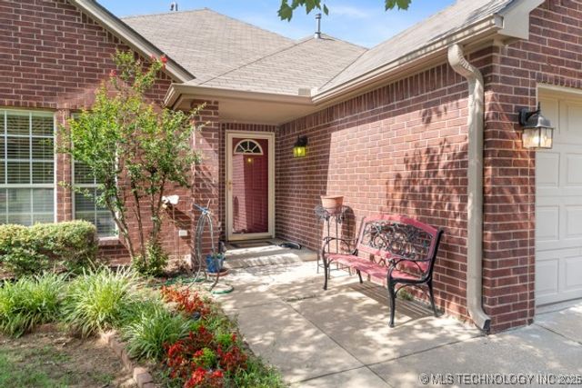 10607 E 115th Street, Bixby, OK 74008