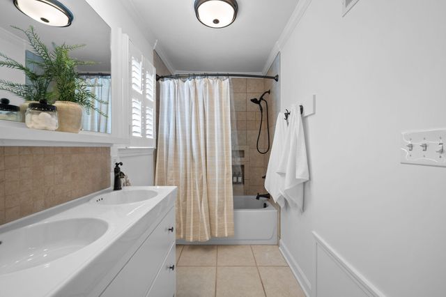 7225 Fairington Circle, Hixson, TN 37343