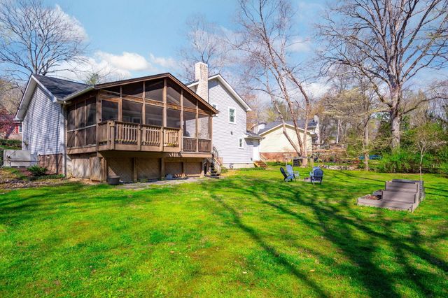 7225 Fairington Circle, Hixson, TN 37343