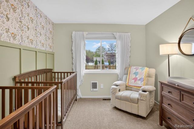 301 Lindenwood Drive, Linden, MI 48451