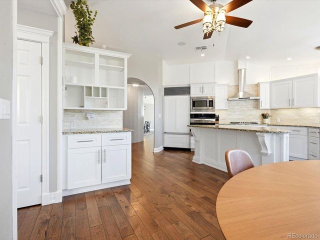 57 E Oak Hills Dr, Castle Rock, CO 80108