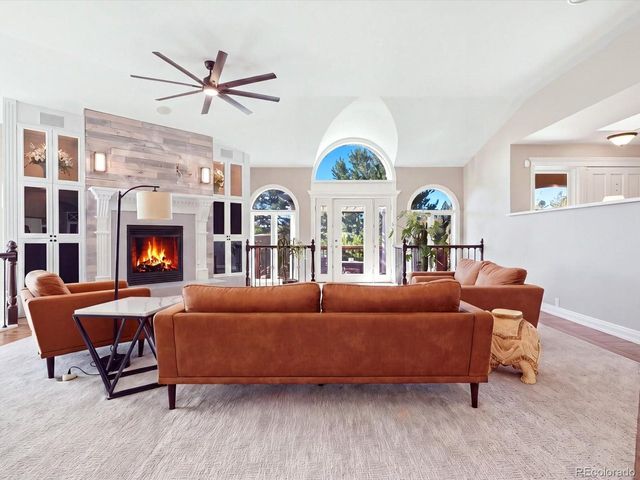57 E Oak Hills Dr, Castle Rock, CO 80108