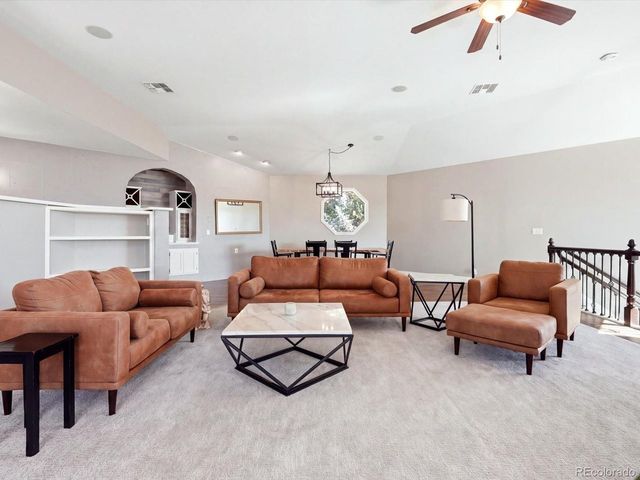 57 E Oak Hills Dr, Castle Rock, CO 80108
