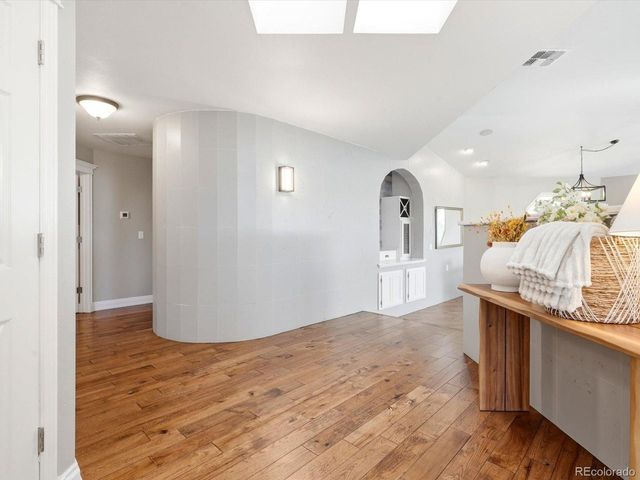 57 E Oak Hills Dr, Castle Rock, CO 80108