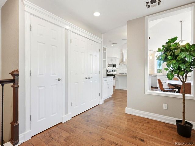 57 E Oak Hills Dr, Castle Rock, CO 80108