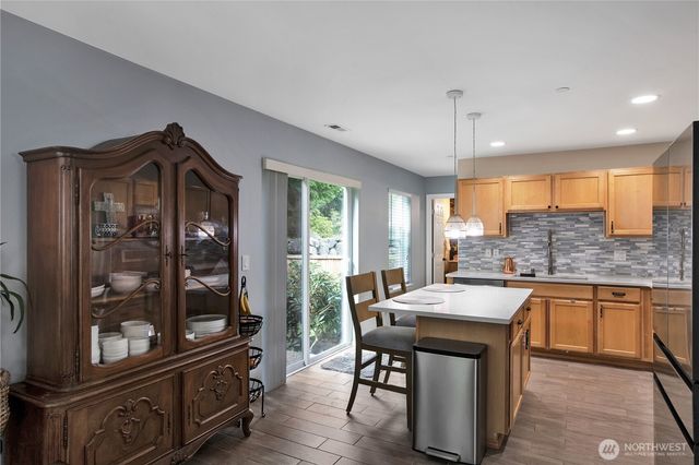 1521 Sinclair Drive, Dupont, WA 98327