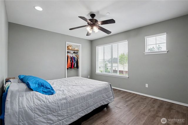 1521 Sinclair Drive, Dupont, WA 98327
