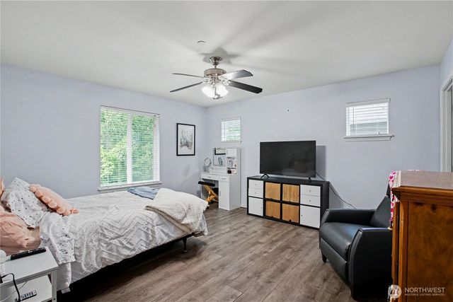 1521 Sinclair Drive, Dupont, WA 98327