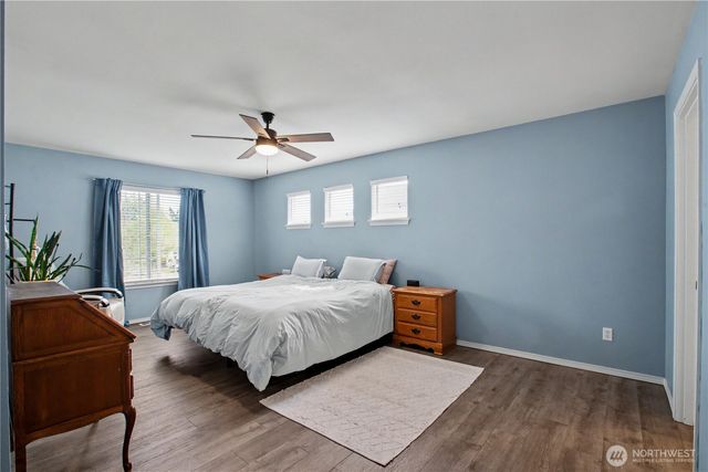 1521 Sinclair Drive, Dupont, WA 98327