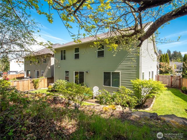 1521 Sinclair Drive, Dupont, WA 98327