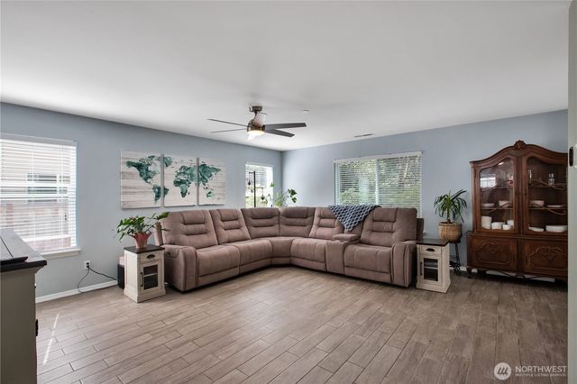 1521 Sinclair Drive, Dupont, WA 98327