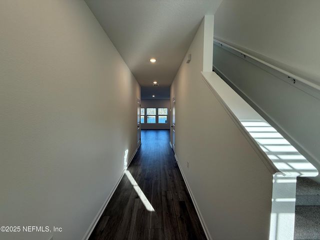 14401 EPPLY Drive, Jacksonville, FL 32218