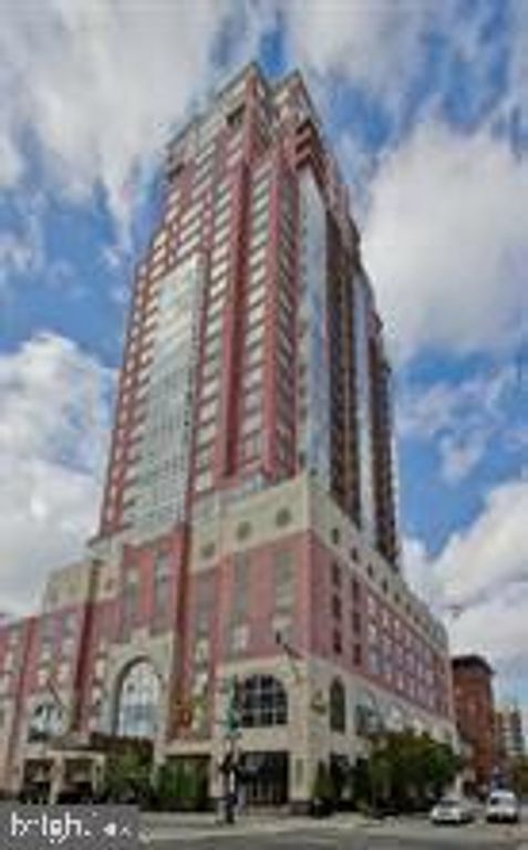 440 S Broad St Unit 2404, Philadelphia, PA 19146