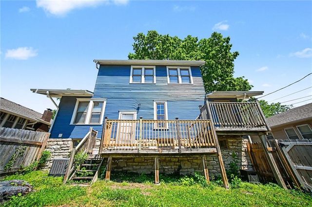 2215 Nebraska Avenue, Kansas City, KS 66102