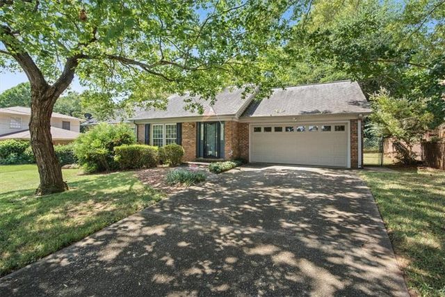 2781 Fernvalley Road, Marietta, GA 30066