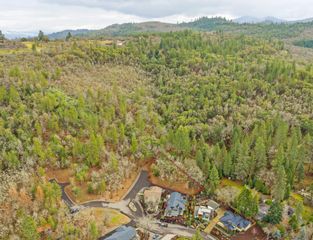 425 Josephines Way, Jacksonville, OR 97530