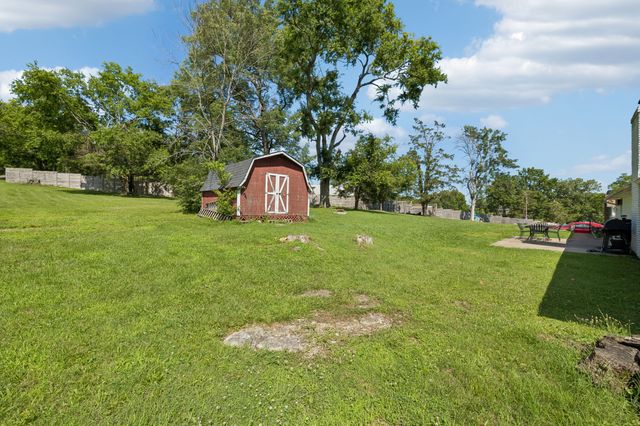 301 Northside Dr, Madison, TN 37115