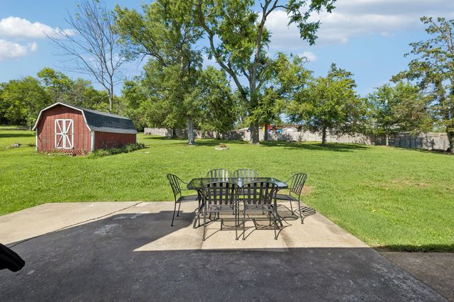 301 Northside Dr, Madison, TN 37115